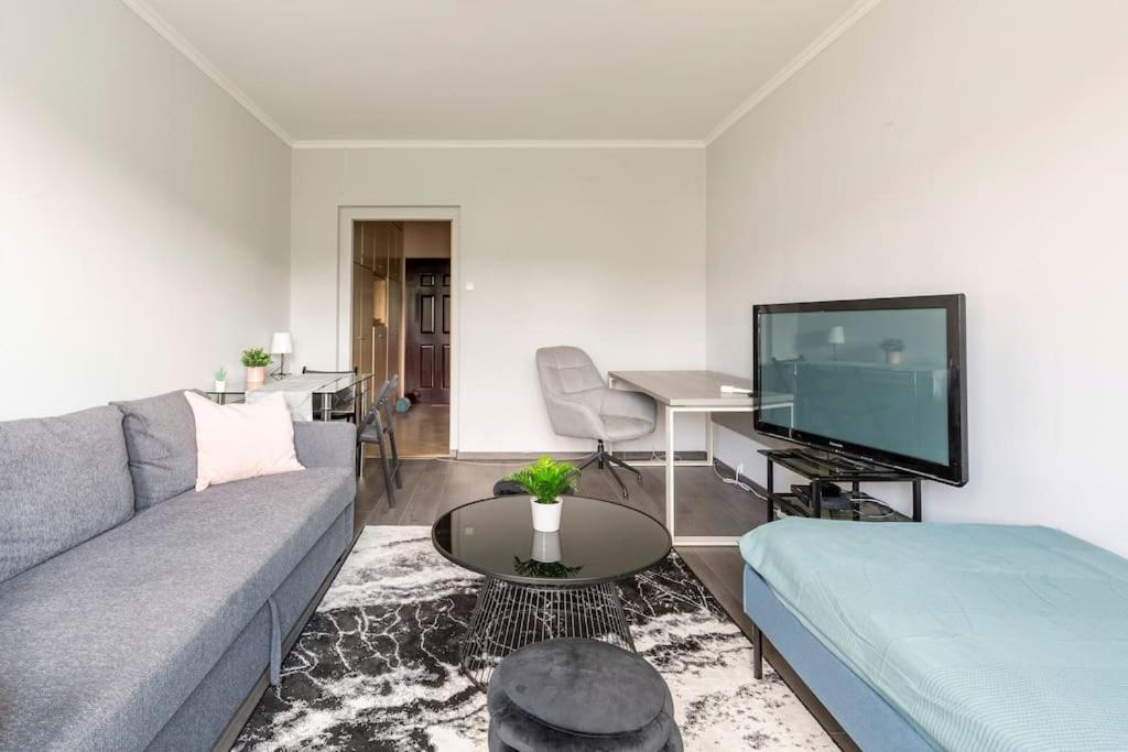 Lovely 1 Bedroom Flat - Gazdagret Boedapest Buitenkant foto